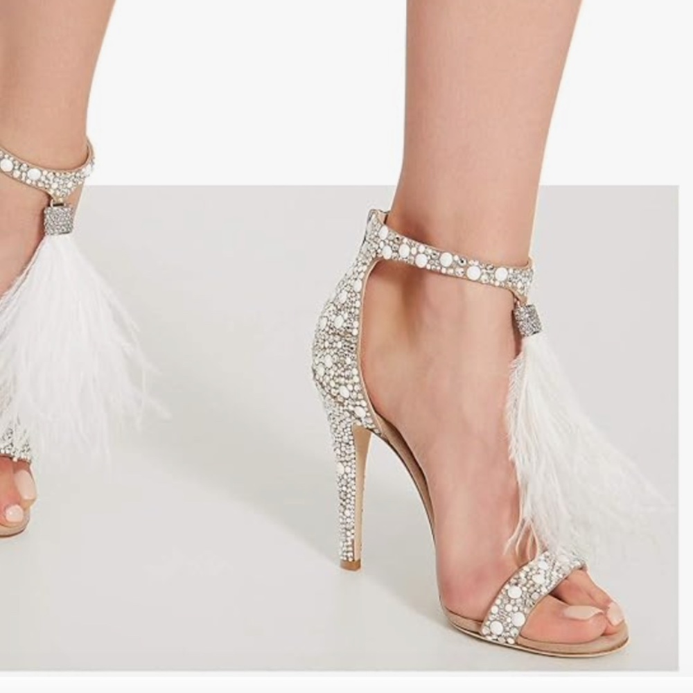 Amazon Women's Party Stiletto Heels Rhinestones Tassel White Beige 7.5 NEW